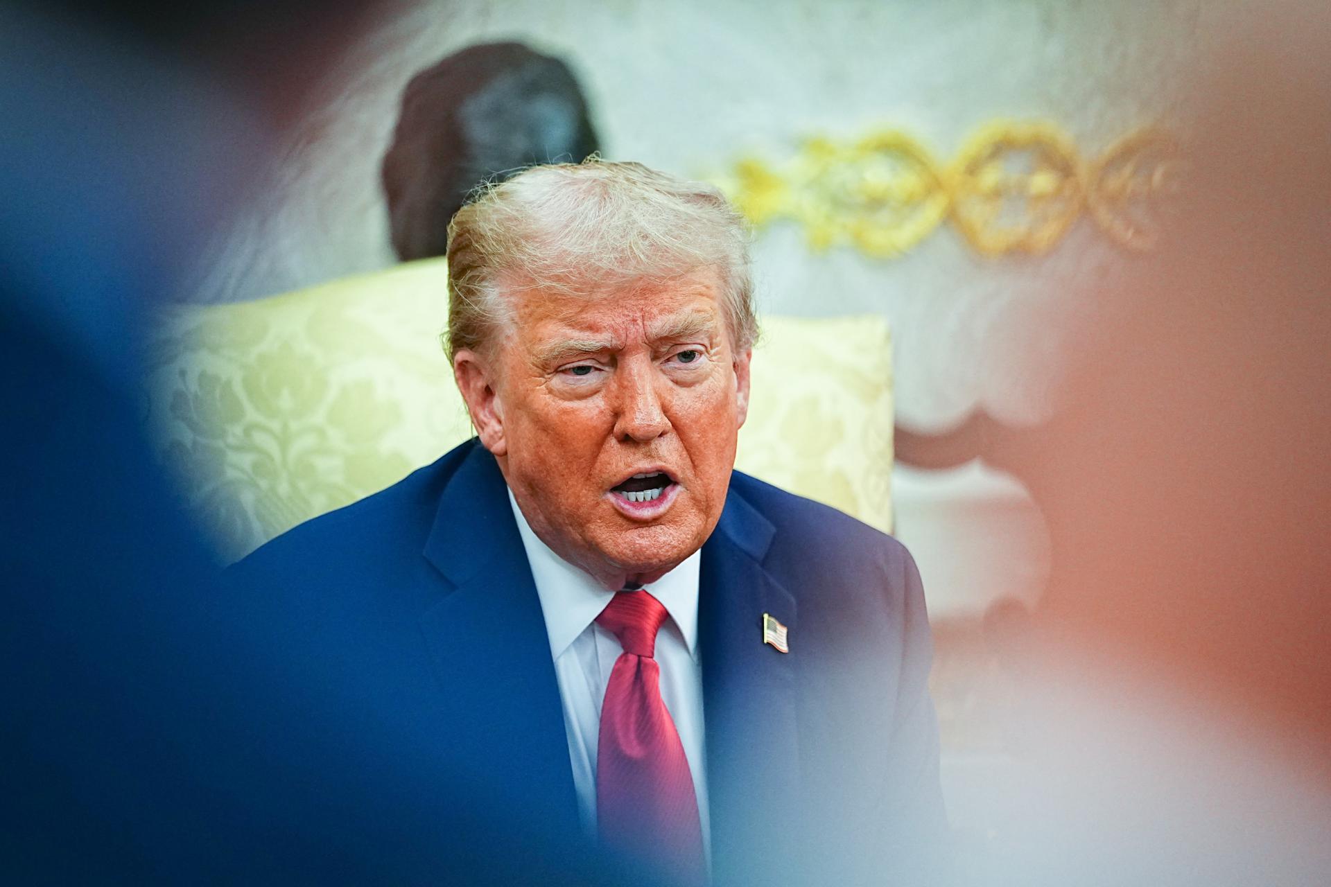 El presidente de Estados Unidos, Donald Trump. EFE/EPA/AARON SCHWARTZ / POOL