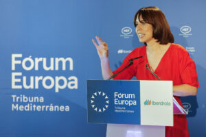 La ministra de Ciencia y Universidades y secretaria general del PSPV-PSOE, Diana Morant, interviene en el Fórum Europa-Tribuna Mediterránea, presentada por la delegada del Gobierno en la Comunitat Valenciana, Pilar Bernabé. En la imagen Morant durante su intervención en el acto. EFE/Manuel Bruque