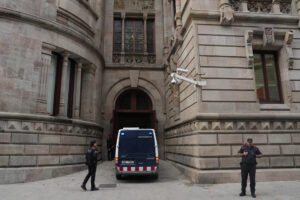 Imagen de la Audiencia de Barcelona, donde han sido juzgados los cinco hombres acusados de violación múltiple. EFE/Alejandro García