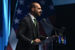 El diputado brasileño Eduardo Bolsonaro en una foto de archivo. EFE/EPA/Zoltan Mathe