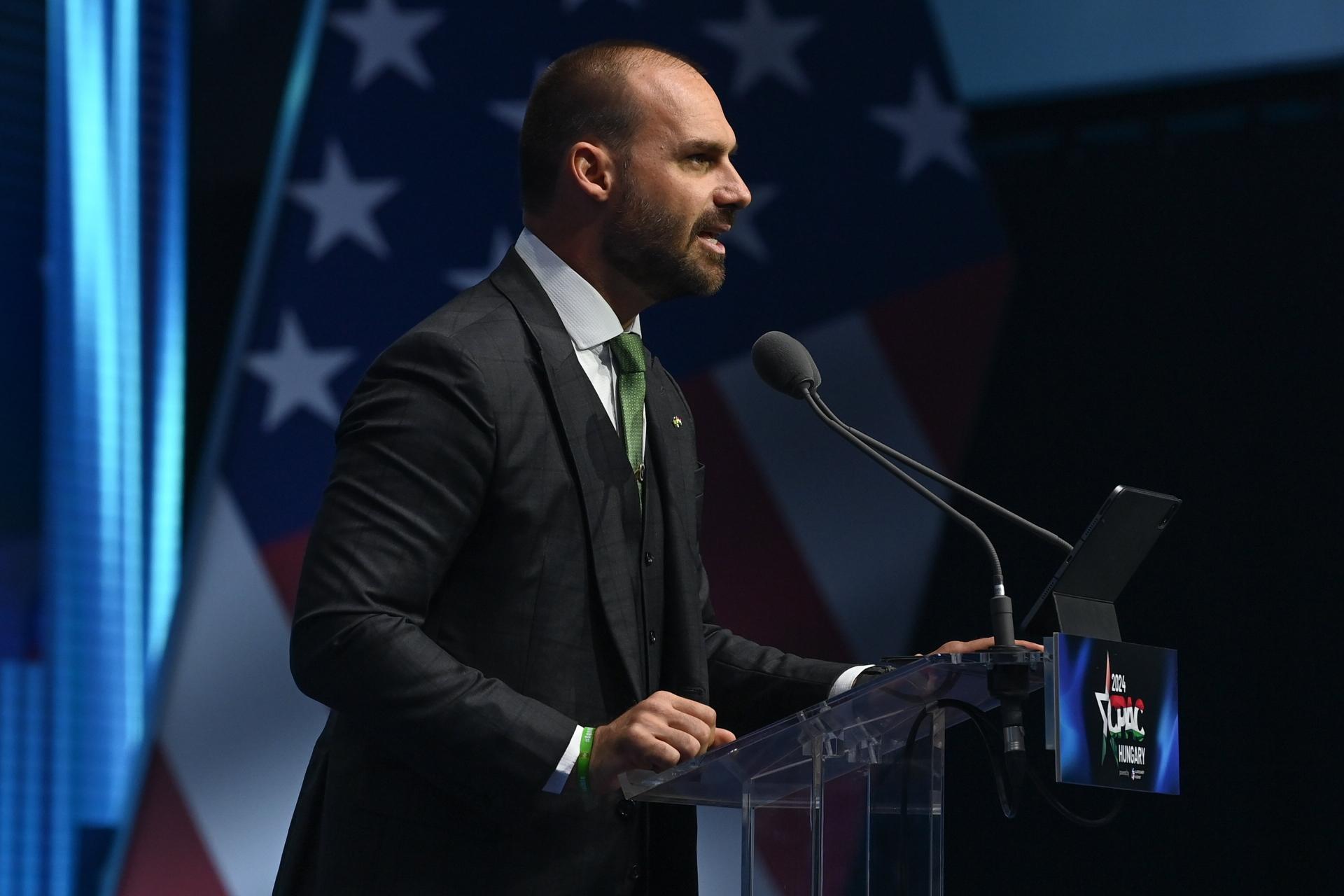 El diputado brasileño Eduardo Bolsonaro en una foto de archivo. EFE/EPA/Zoltan Mathe