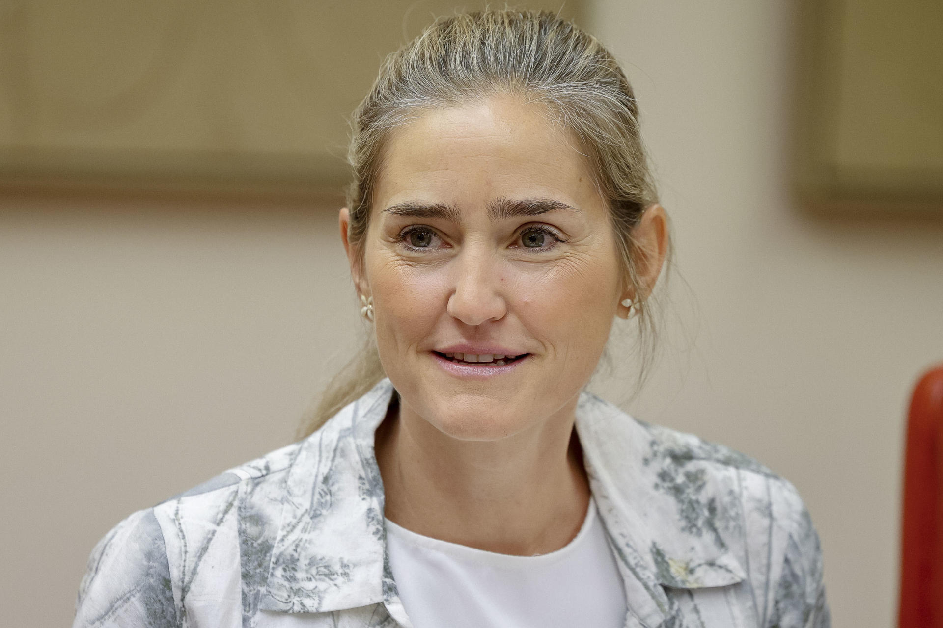 La vicepresidenta tercera y ministra para la Transición Ecológica y el Reto Demográfico, Sara Aagesen, comparece este viernes en el Congreso para informar sobre la actuación de su departamento en relación a los incendios forestales. EFE/ Daniel González