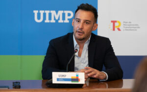 Fotografía de archivo del cineasta, Alejandro Amenábar. EFE/Román G. Aguilera