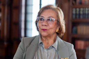 La canciller de Colombia, Rosa Villavicencio, habla durante una entrevista con EFE este 19 de septiembre de 2025, en Bogotá (Colombia). EFE/ Leonardo Castañeda