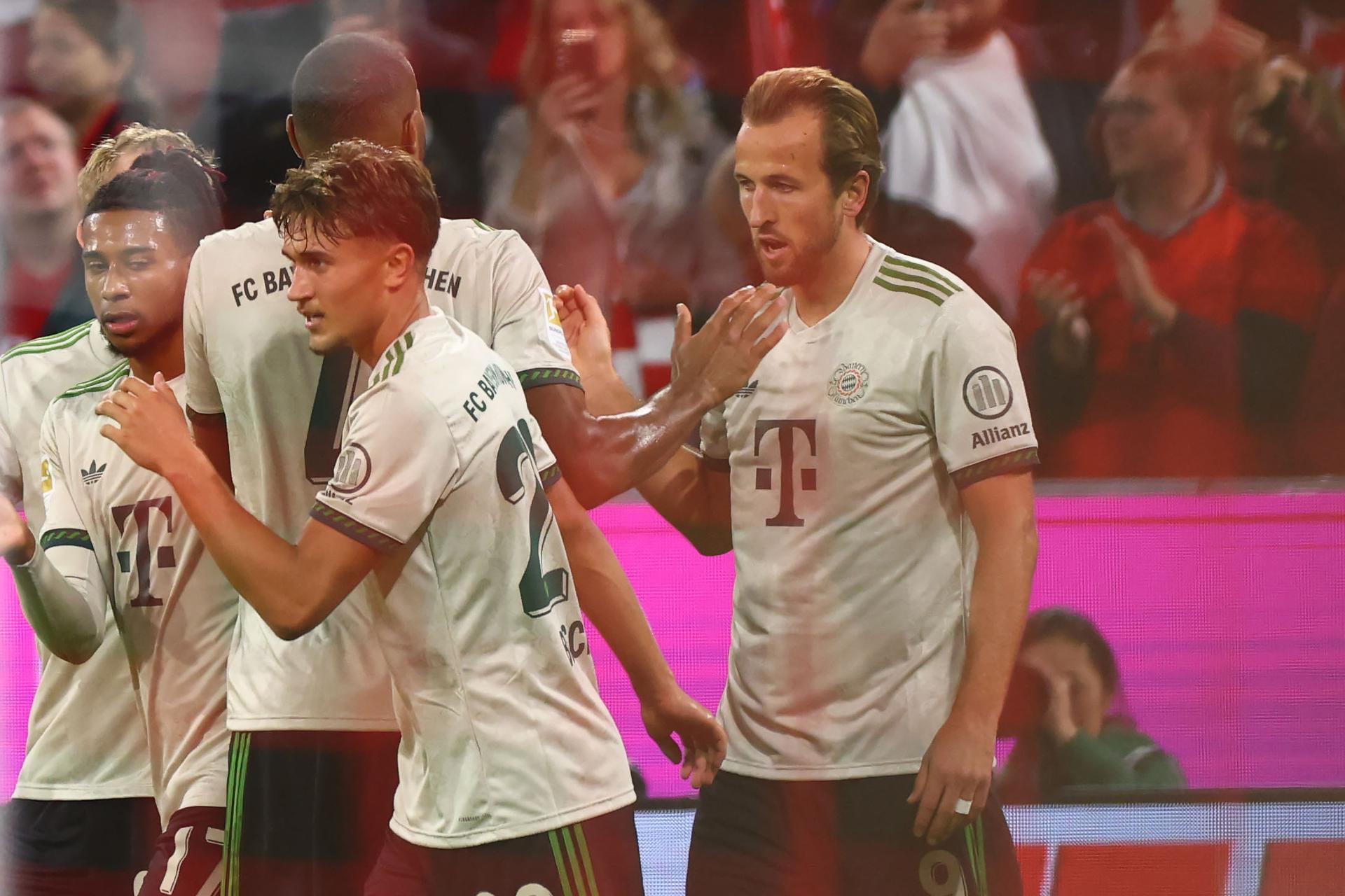 Harry Kane, tras su gol cien con el Bayern. EFE/EPA/ANNA SZILAGYI.