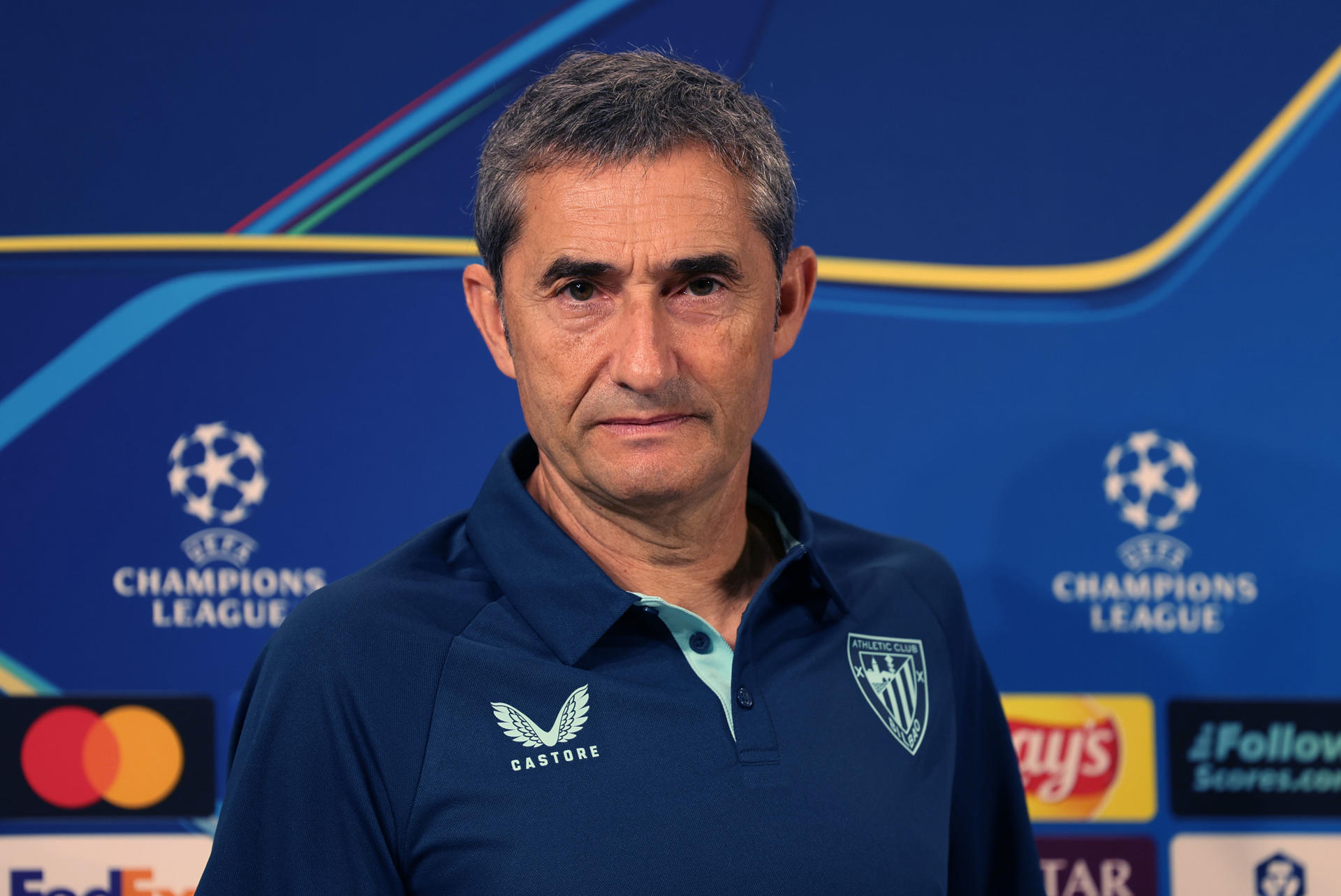 El entrenador del Athletic de Bilbao Ernesto Valverde en rueda de prensa previa al partido del martes ante el Arsenal en San Mamés, choque de la primer jornada de la Fase de Liga de la Liga de Campeones. EFE/Luis Tejido