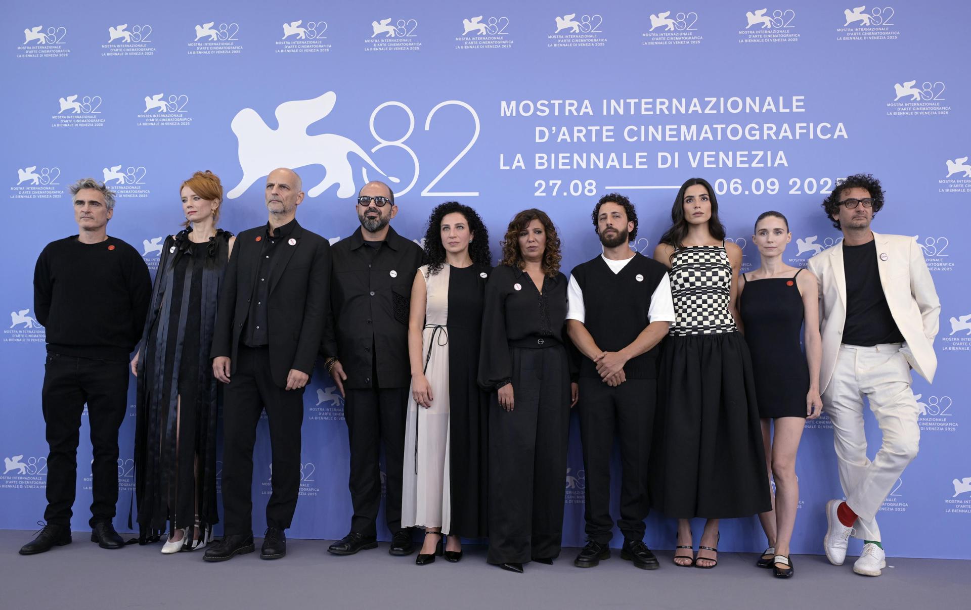Venice (Italy), 03/09/2025.- Cast members pose during a photocall for 'The Voice of Hind Rajab' at the 82nd annual Venice International Film Festival, in Venice, Italy, 03 September 2025. The 82nd Venice Film Festival runs from 28 August to 06 September 2025. (Cine, Cine, Italia, Venecia) EFE/EPA/RICCARDO ANTIMIANI