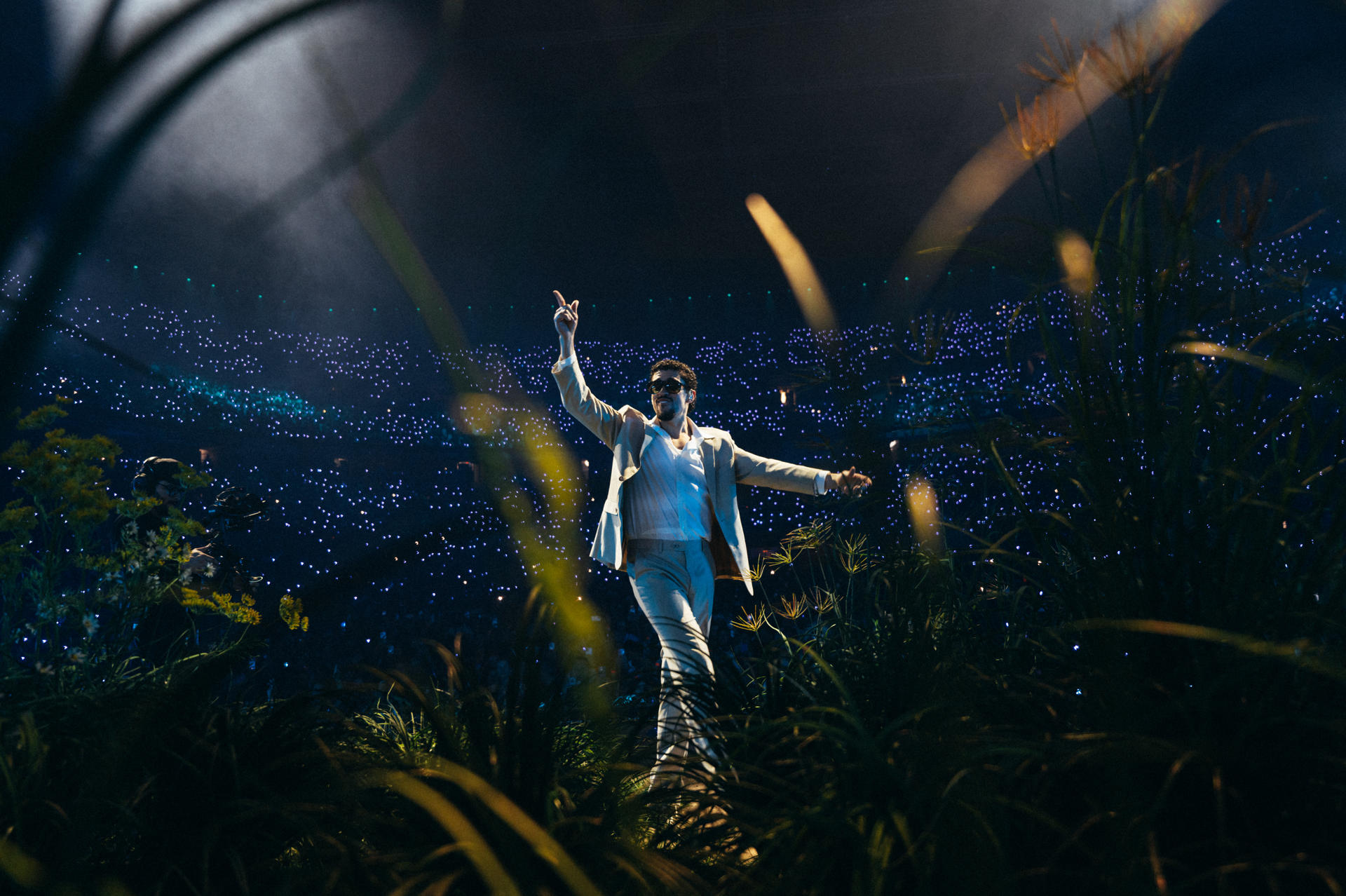 Fotografía cedida por Erick Rojas del artista puertorriqueño Bad Bunny, junto a la cantante María Zardoya, durante una presentación este domingo, en el Coliseo de Puerto Rico en San Juan (Puerto Rico). EFE/ Eric Rojas
