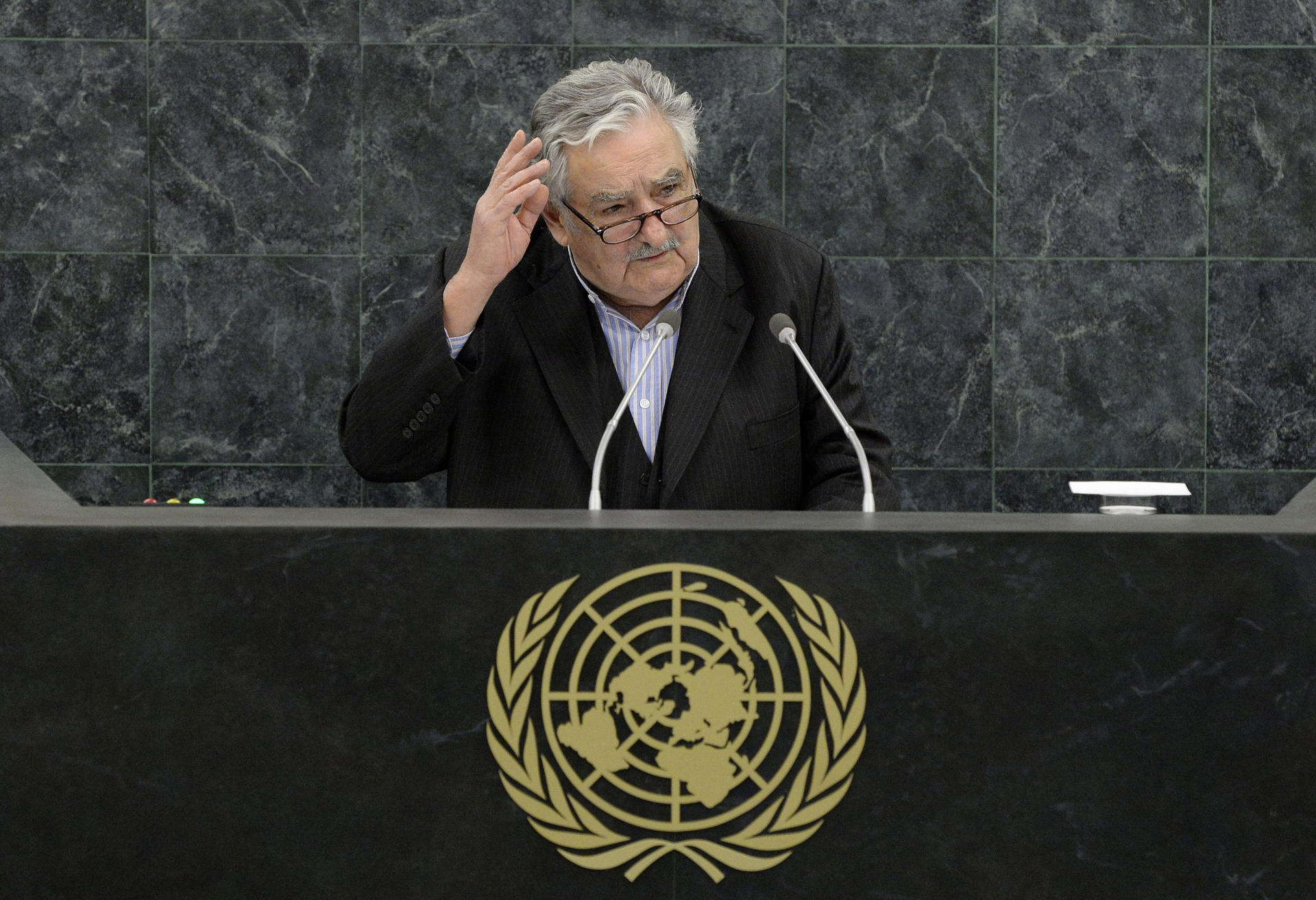 Fotografía de archivo, tomada el 24 de septiembre de 2013, del entonces presidente de Uruguay, José Mujica, al intervenir durante la 68 Asamblea General de las Naciones Unidas, en Nueva York (NY, EE.UU.). EFE/Justin Lane