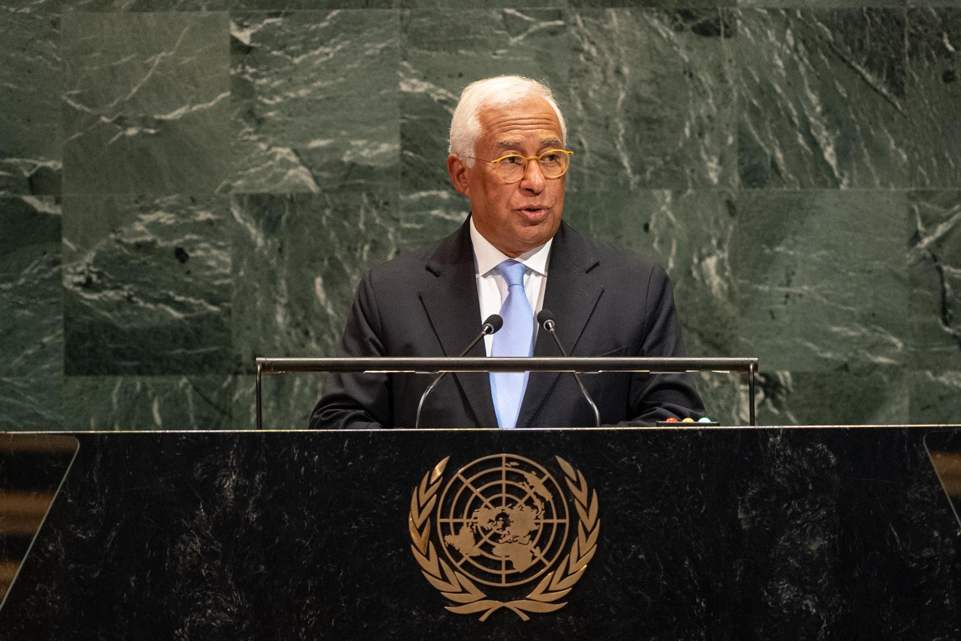 El presidente del Consejo Europeo, António Costa, habla durante el 80º período de sesiones de la Asamblea General de las Naciones Unidas en la sede de la ONU en Nueva York, el 25 de septiembre de 2025. EFE/EPA/LEV RADIN