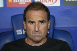 El entrenador del Mallorca, Jagoba Arrasate, antes del partido de LaLiga de fútbol que RCD Espanyol y RCD Mallorca disputan este lunes en el RCDE Stadium de Barcelona. EFE/Enric Fontcuberta