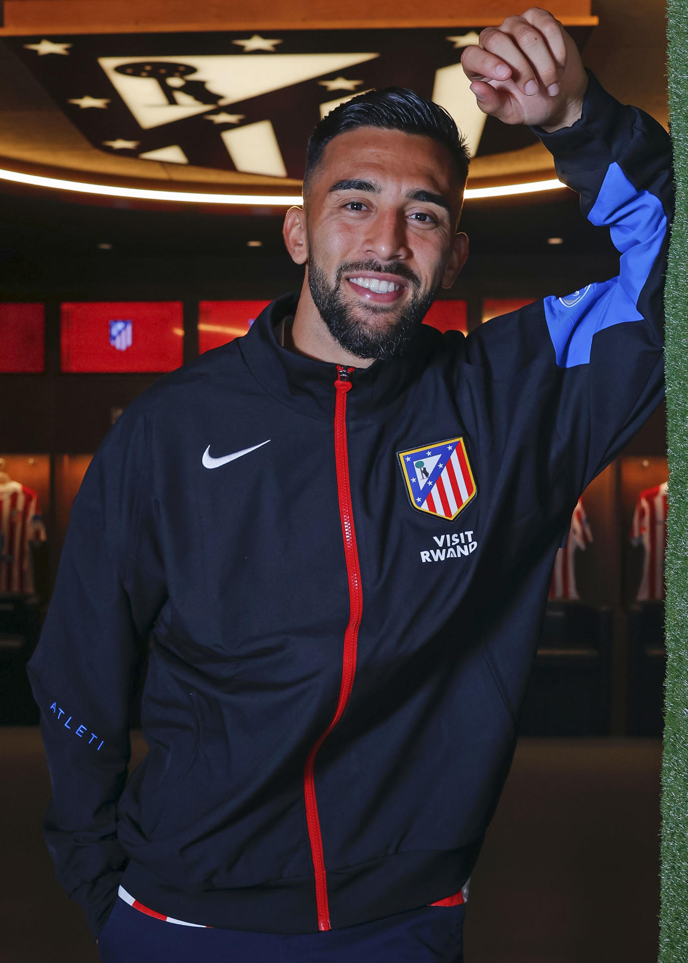 Nico González tras hacerse oficial su fichaje por el Atlético de Madrid. EFE / Atlético de Madrid.