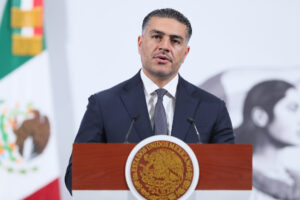 El secretario de Seguridad y Protección Ciudadana de México, Omar García Harfuch, habla en una rueda de prensa este martes, en Ciudad de México (México). EFE/ Mario Guzmán
