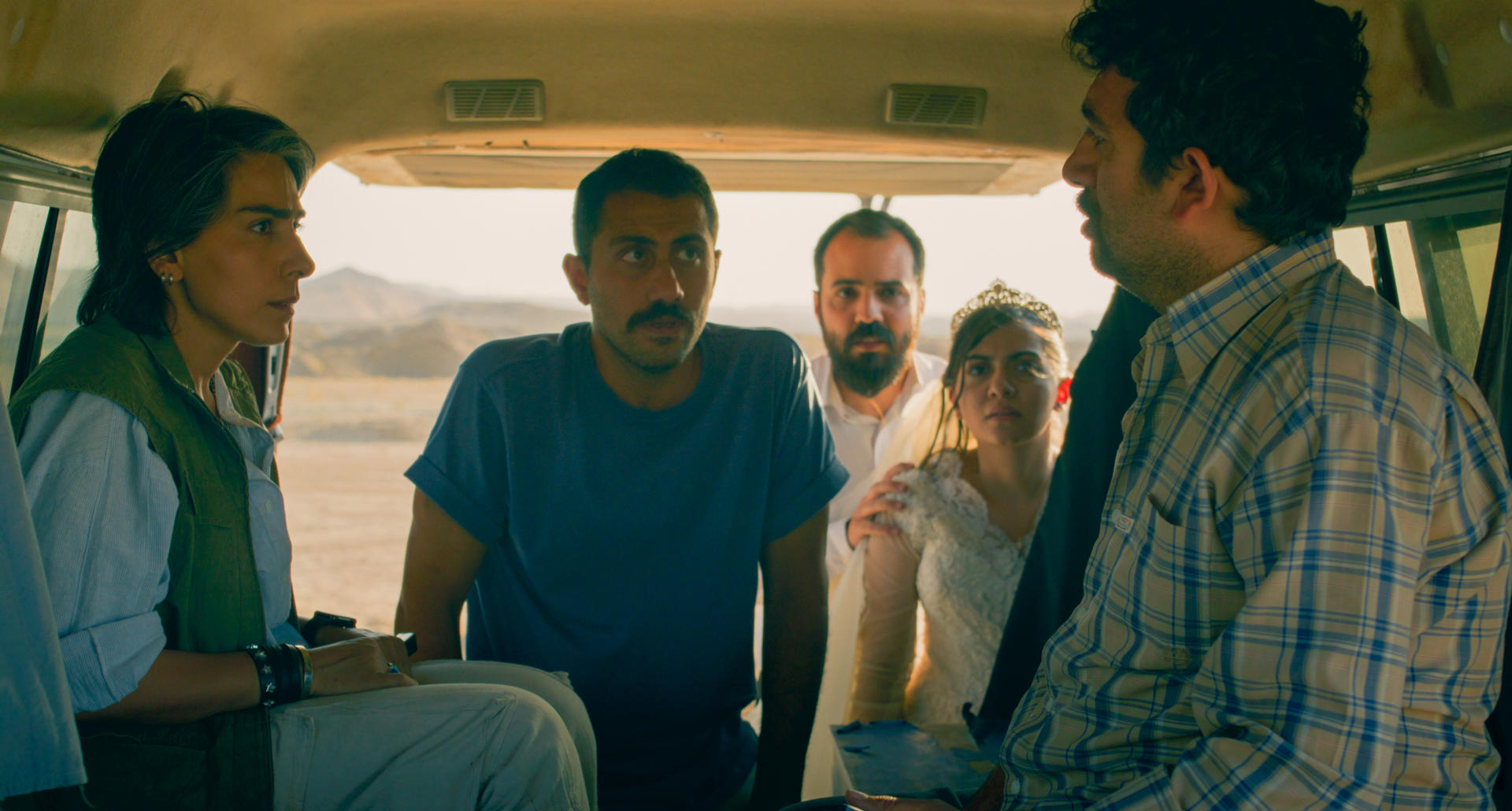 Imagen de la película 'Un simple accidente', del iraní Jafar Panahi, ganadora de la Palma de Oro de Cannes y candidata de Francia al Óscar a mejor película internacional. EFE/ La Aventura SÓLO USO EDITORIAL / SÓLO DISPONIBLE PARA ILUSTRAR LA NOTICIA QUE ACOMPAÑA (CRÉDITO OBLIGATORIO)