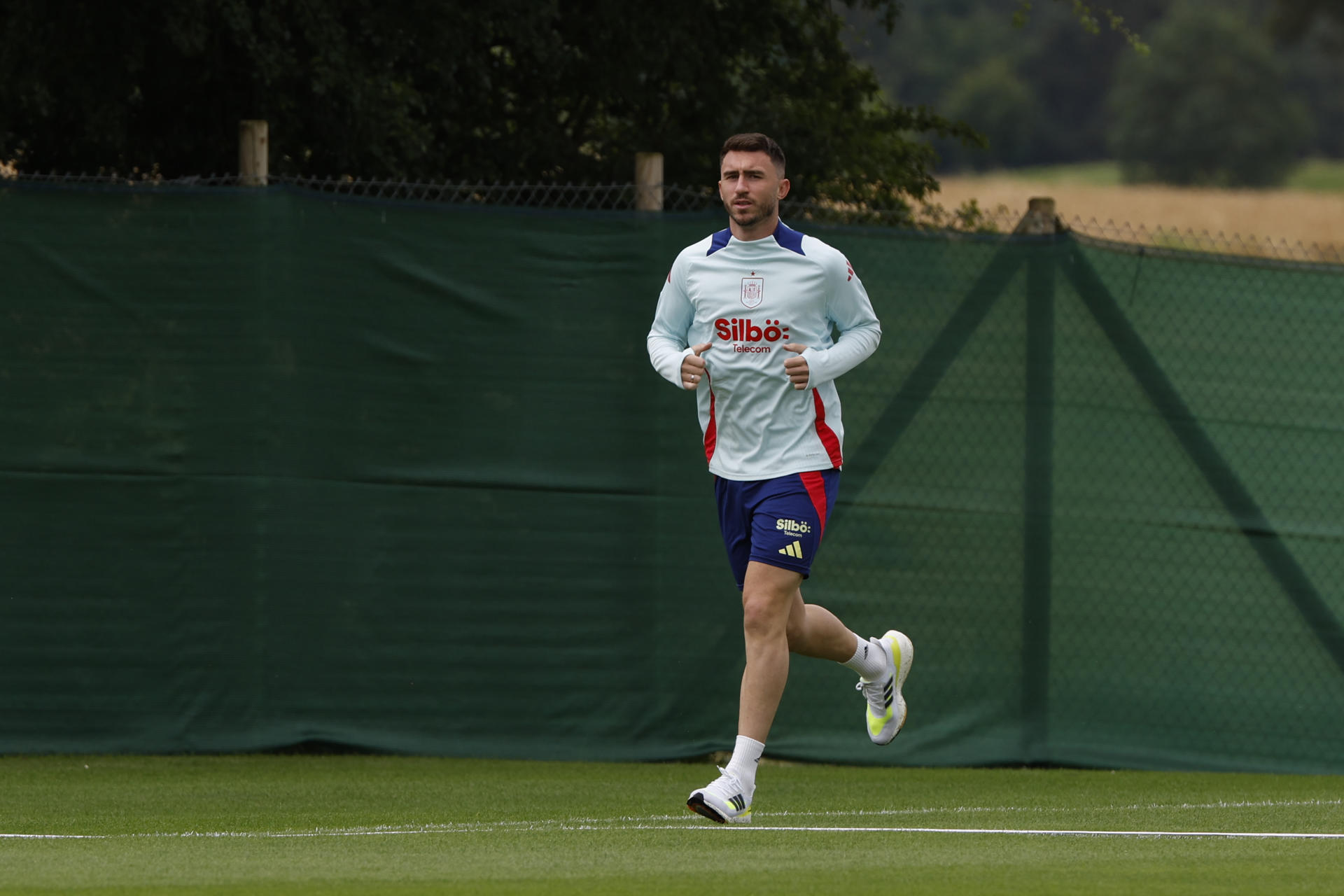 Foto de archivo del jugador español Aymeric Laporte. EFE/J.J. Guillén