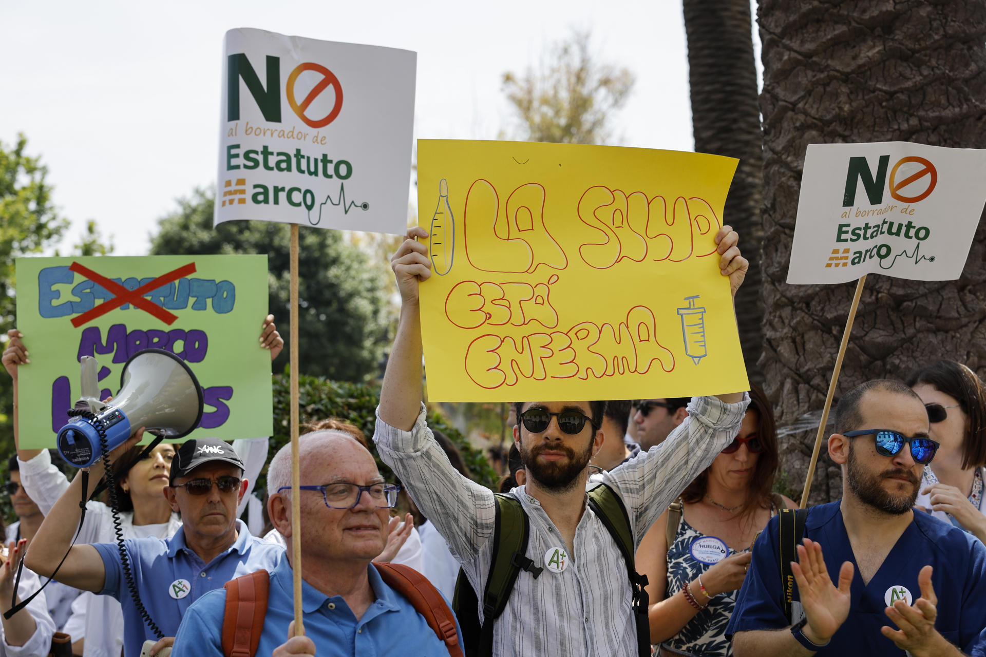 Imagen de archivo de una manifestación contra el estatuto marco del Ministerio de Sanidad. EFE/Ana Escobar