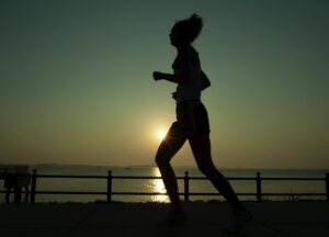 Una mujer hace footing, en una imagen de archivo. EFE/CJ GUNTHER