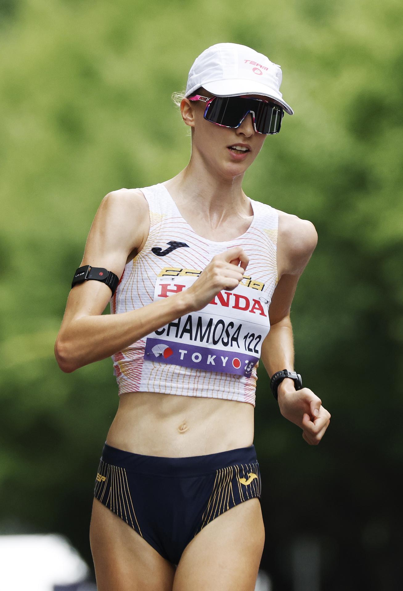 La española Antía Chamosa (i) se declaró este sábado "muy contenta" con el séptimo puesto obtenido en la marcha de 20 kilómetros de los Mundiales de Atletismo que transcurren en Tokio. EFE/EPA/KIYOSHI OTA
TOKYO (Japan), 19/09/2025.- Antia Chamosa of Spain competes in the Women's 20 Kilometres Race Walk at the World Athletics Championships 2025 in Tokyo, Japan, 20 September 2025. (Mundial de Atletismo, marcha, Japón, España, Tokio) EFE/EPA/KIYOSHI OTA