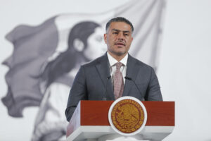 El secretario de Seguridad y Protección Ciudadana, Omar García Harfuch, participa durante una rueda de prensa en Palacio Nacional de la Ciudad de México (México). Imagen de archivo. EFE/ Isaac Esquivel