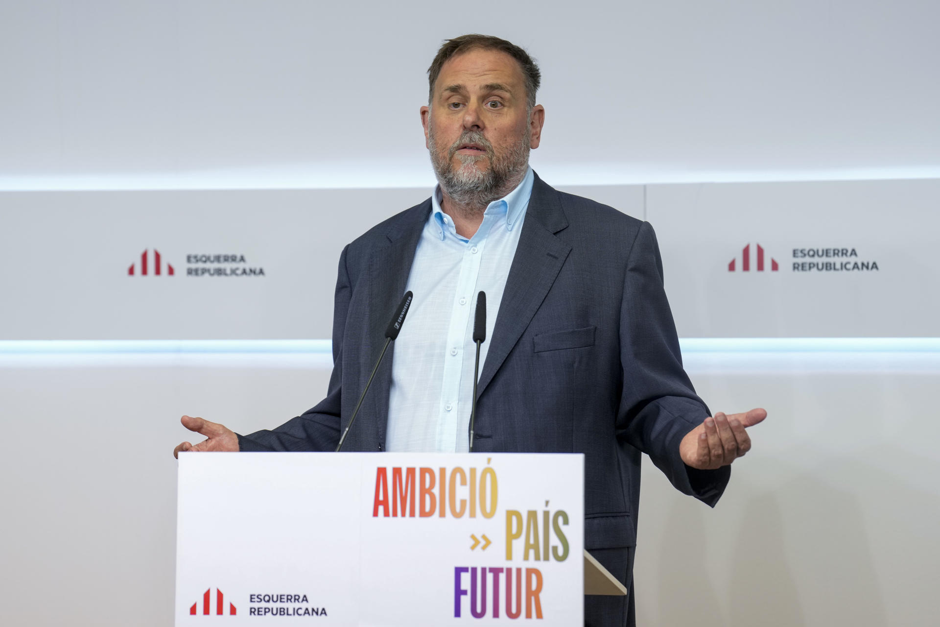 El presidente de ERC, Oriol Junqueras, ha valorado este lunes la actualidad política en una rueda de prensa ofrecida tras la reunión de la Ejecutiva Nacional del partido.EFE/ Alejandro García