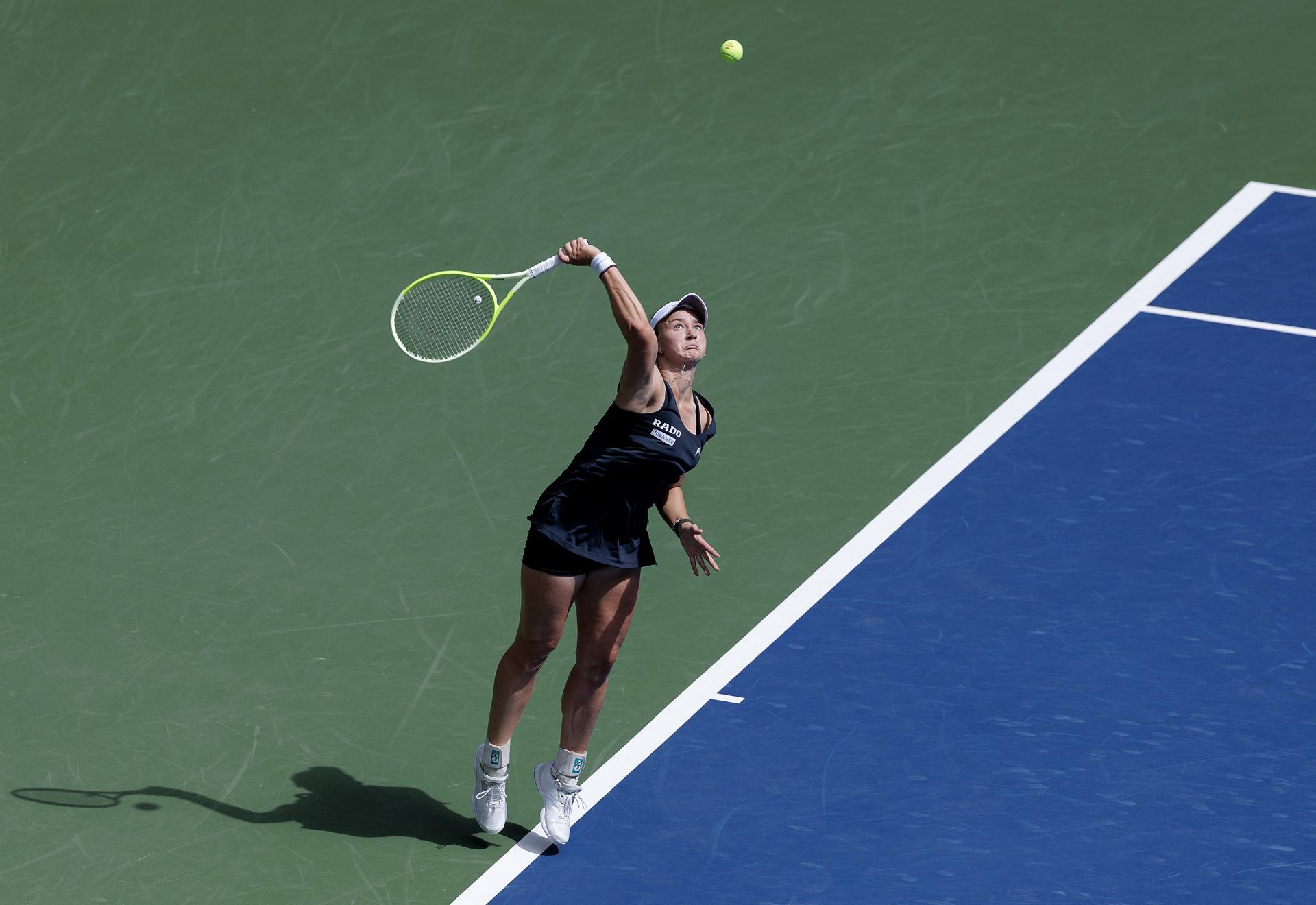 La checa Barbora Krejcikova perdió por 6-3 y 6-3 ante Jessica Pegula en el US Open 2025. EFE/EPA/CRISTOBAL HERRERA ULASHKEVICH