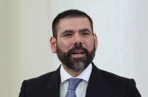 El representante especial de los copresidentes de Nicaragua para la cooperación con Rusia, Laureano Ortega Murillo, habla durante una ceremonia de firma de acuerdos de cooperación entre Nicaragua y las regiones de Ucrania controladas por Rusia, incluyendo la República Popular de Donetsk, la República Popular de Lugansk, las regiones de Zaporiyia y Jersón, y la ciudad de Sebastopol, en Moscú, el 22 de septiembre de 2025. EFE/EPA/EVGENIA NOVOZHENINA / REUTERS POOL MANDATORY CREDIT