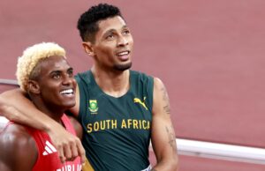 El dominicano Alexander Ogando (iz) disputará la final de los 200 metros lisos de los Mundiales de atletismo de Tokio. EFE/EPA/MAST IRHAM