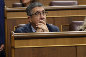 El diputado del PSOE Patxi López durante el Pleno del Congreso la semana pasada. EFE/ J.P.Gandul