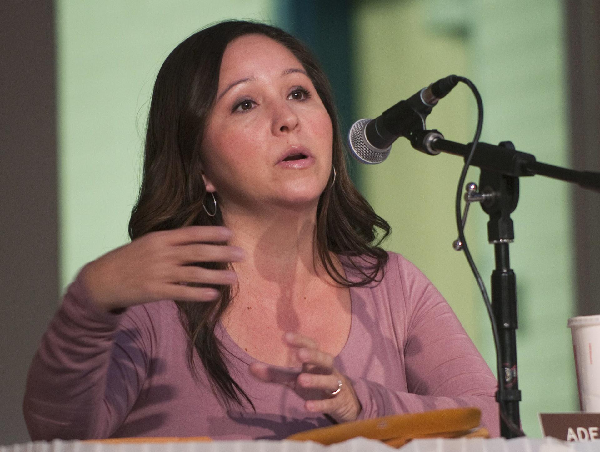 Fotografía de archivp de Adelita Grijalva. EFE/Gary M Williams