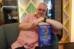Foto de Lloyd Llewellyn-Jones, autor de 'Las Cleopatras. Las reinas olvidadas de Egipto', facilitadas por la editorial. EFE
