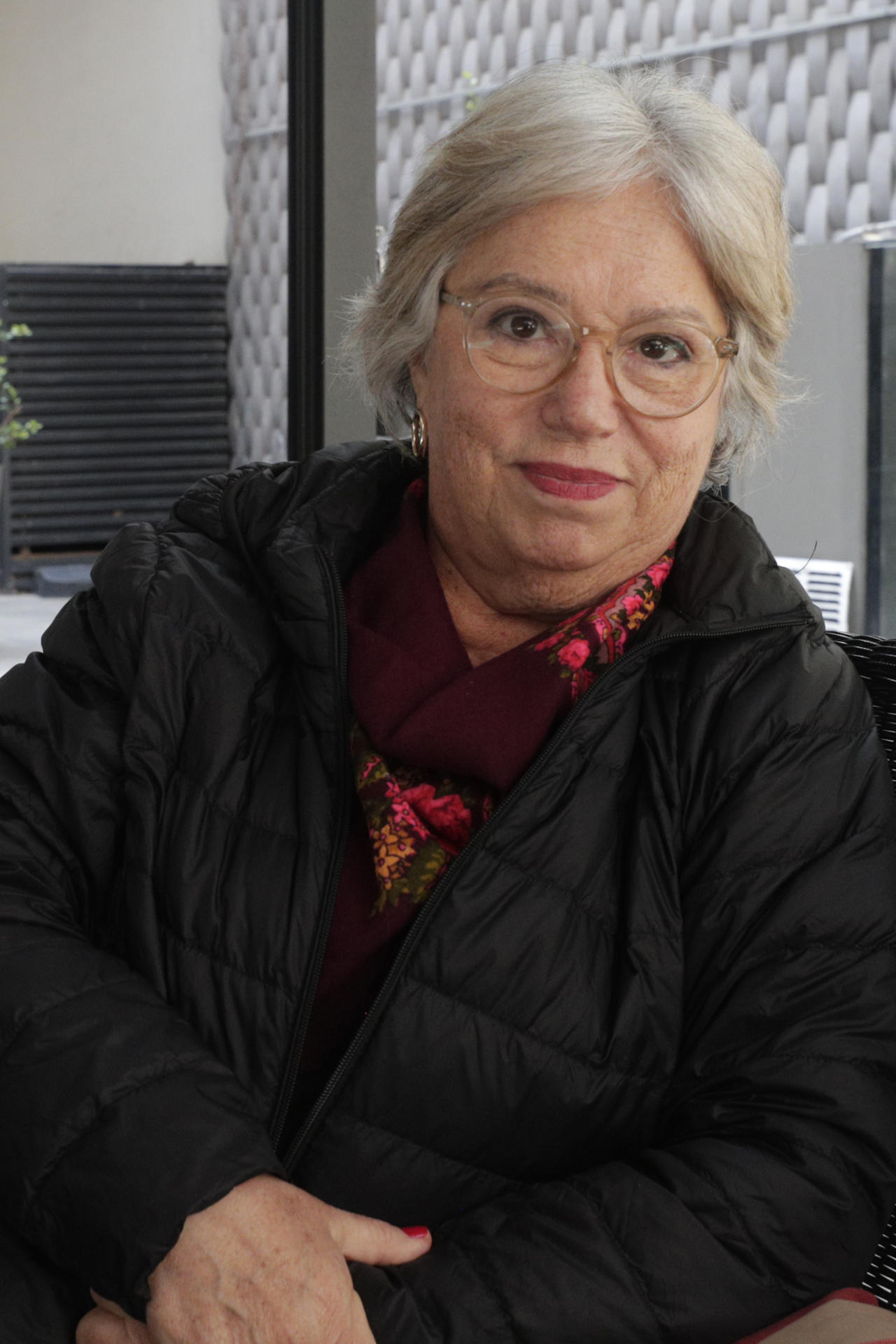 La directora del Instituto Nacional de las Mujeres y exsenadora uruguaya, Mónica Xavier, al posar el pasado 3 de septiembre, durante una entrevista con EFE, en Santiago de Chile. EFE/Elvis González