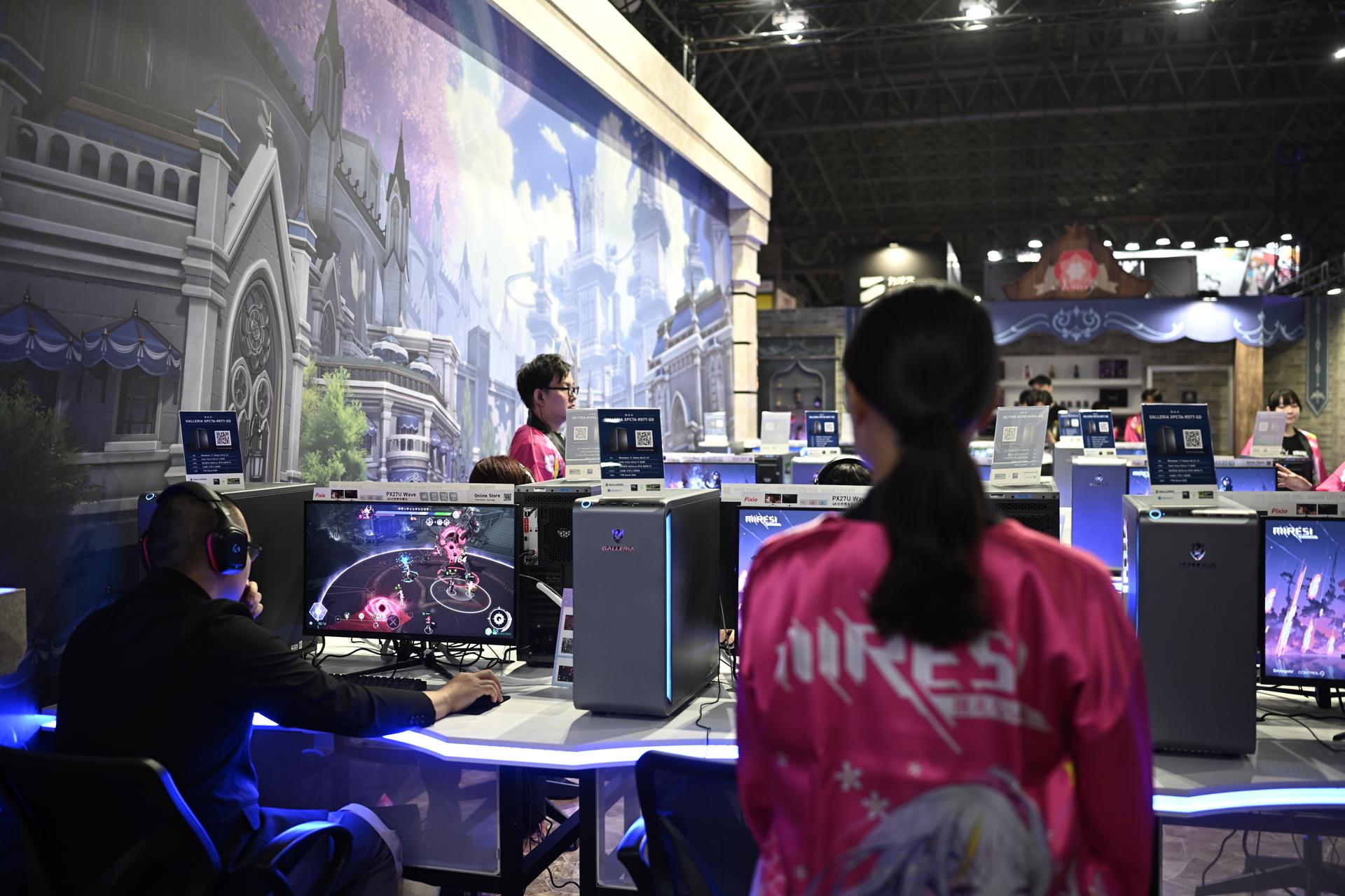 La feria Tokyo Game Show en el centro de convenciones Makuhari Messe, situado en la localidad de Chiba al este de Tokio. EFE/EPA/SOICHIRO KORIYAMA
