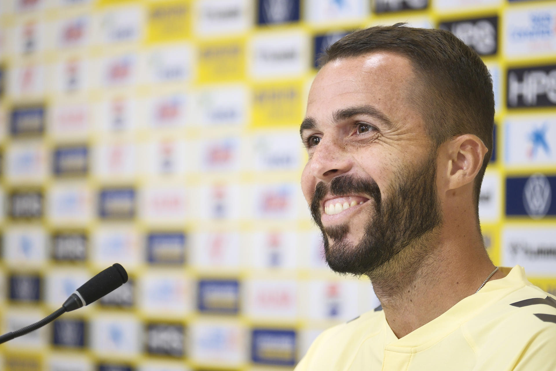 El futbolista de la UD Las Palmas Kirian Rodríguez ha anunciado este jueves que tiene el alta médica desde ayer, y puede volver a la dinámica del grupo y competir a nivel profesional en LaLiga Hypermotion, tras recuperarse por segunda vez un linfoma de Hodgkin. EFE/Ángel Medina G.
