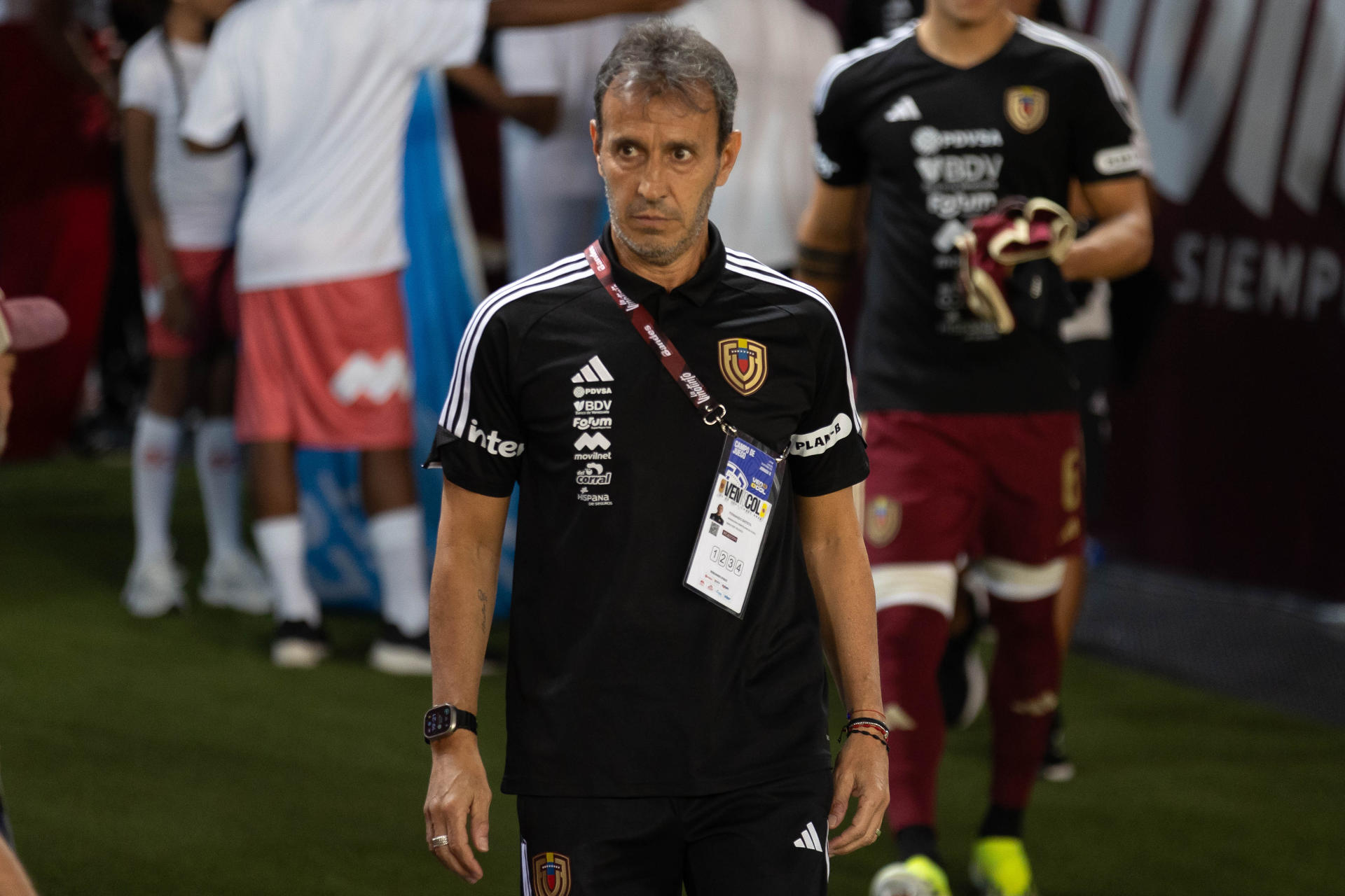 El entrenador, Fernando Batista. EFE/ Ronald Peña R