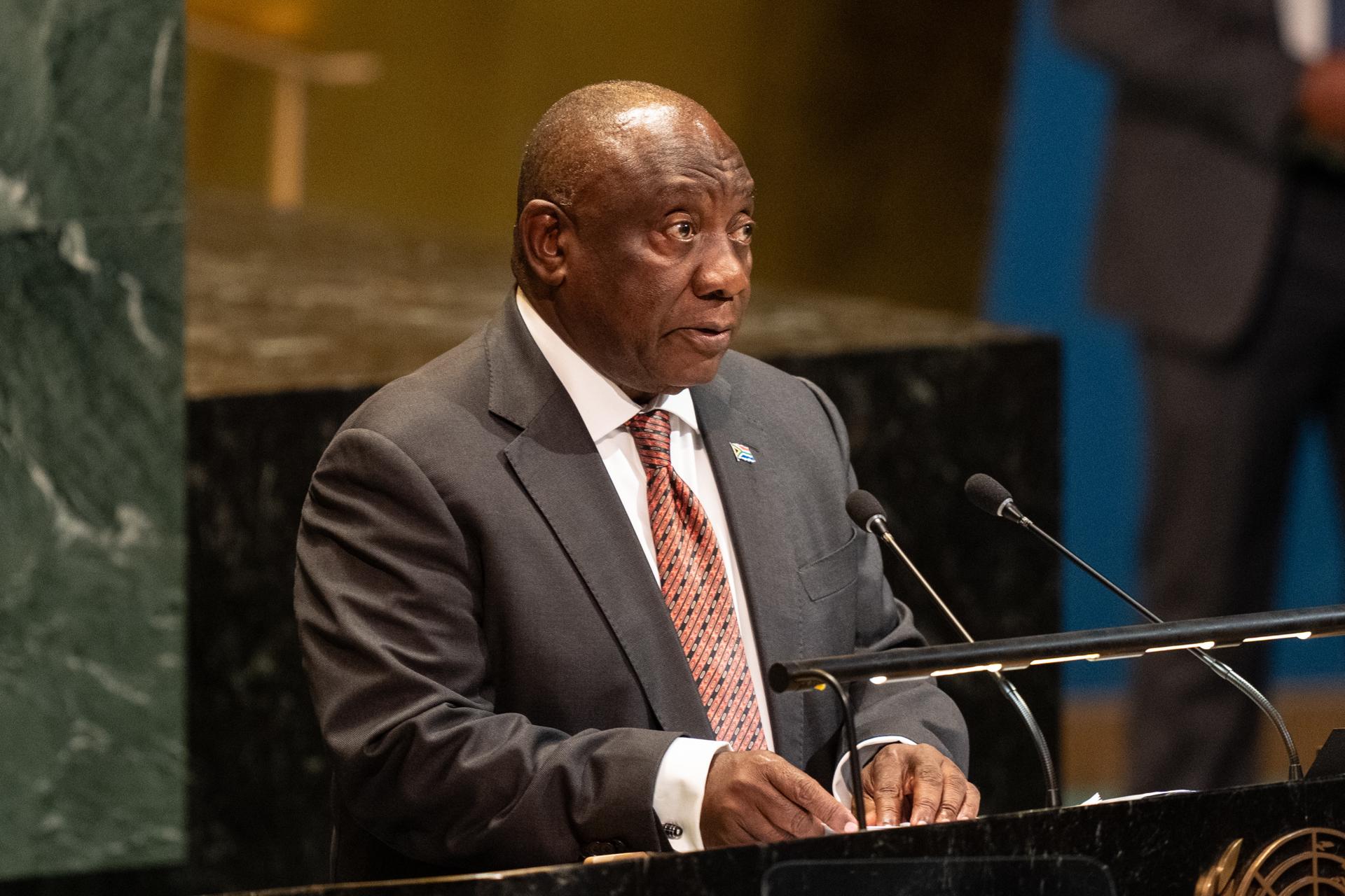 El presidente sudafricano, Cyril Ramaphosa, durante la Asamblea General de las Naciones Unidas, en Nueva York, EE.UU., el 22 de septiembre de 2025.  EFE/EPA/LEV RADIN
