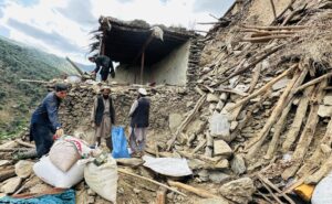 Imagen del 5 de septiembre de los daños en Kunar (Afganistán) a causa del terremoto. EFE/EPA/HAMID SABAWOON