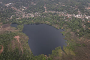 Fotografía aérea del 12 de septiembre de 2025 donde se observa la antigua mina de Serra Pelada, en Curionópolis (Brasil). EFE/Isaac Fontana