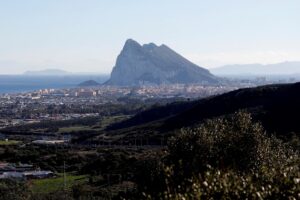 En la imagen de archivo, vista del peñón de Gibraltar. EFE/A.Carrasco Ragel.