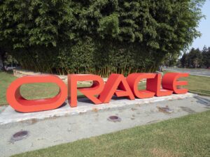 Fotografía de archivo de la sede de Oracle en Redwood City, California. EFE/JOHN G. MABANGLO