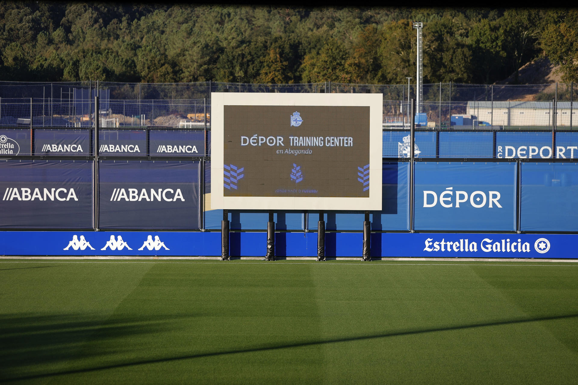 Vista del Depor Training Center, instalaciones presentadas este martes en Abegondo. EFE/Cabalar