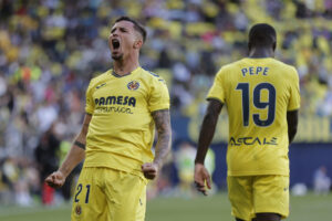Fotografía de Manuel Bruque, en la que puede verse en una imagen del 27 de abril de 2025 al futbolista español Yeremy Pino cuando era jugador del Villarreal. EFE