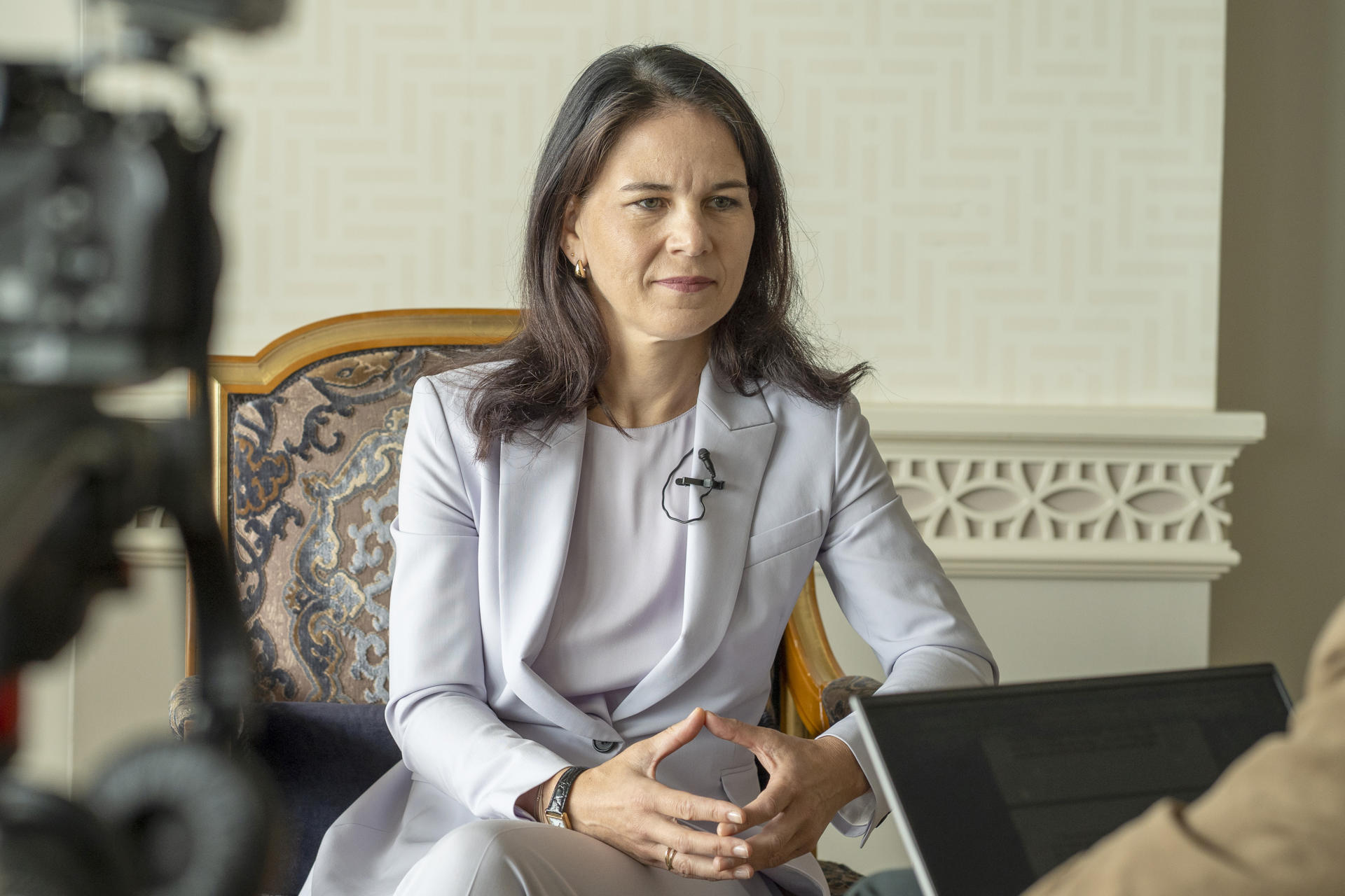 La presidenta de la Asamblea General de las Naciones Unidas, Annalena Baerbock, fue captada este 17 de septiembre, durante una entrevista con EFE, en Nueva York (Estados Unidos). EFE/Ángel Colmenares
