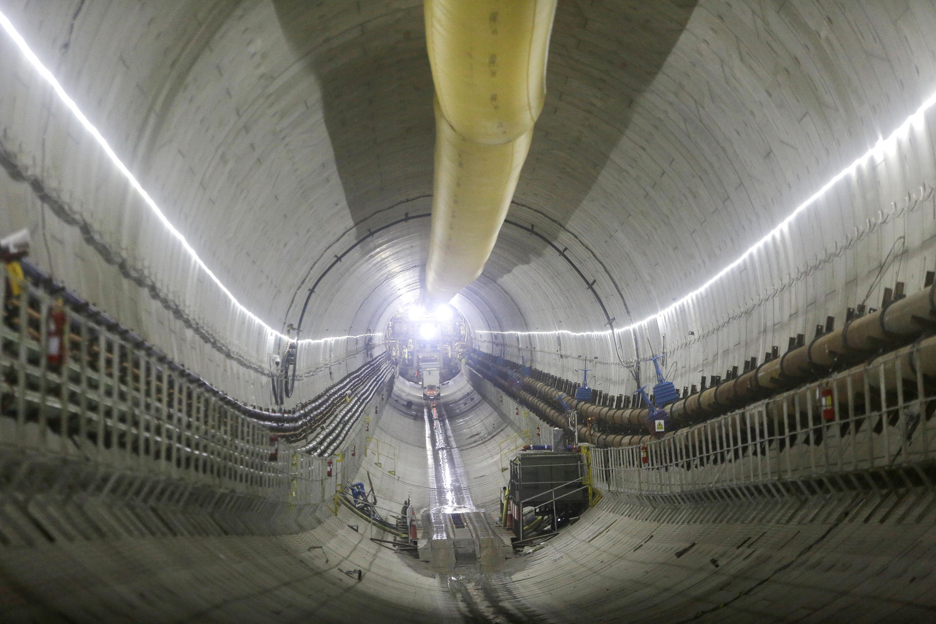 Fotografía que muestra el interior del túnel de la Línea 3 del Metro de Panamá este 23 de septiembre de 2025, en ciudad de Panamá (Panamá). EFE/ Carlos Lemos