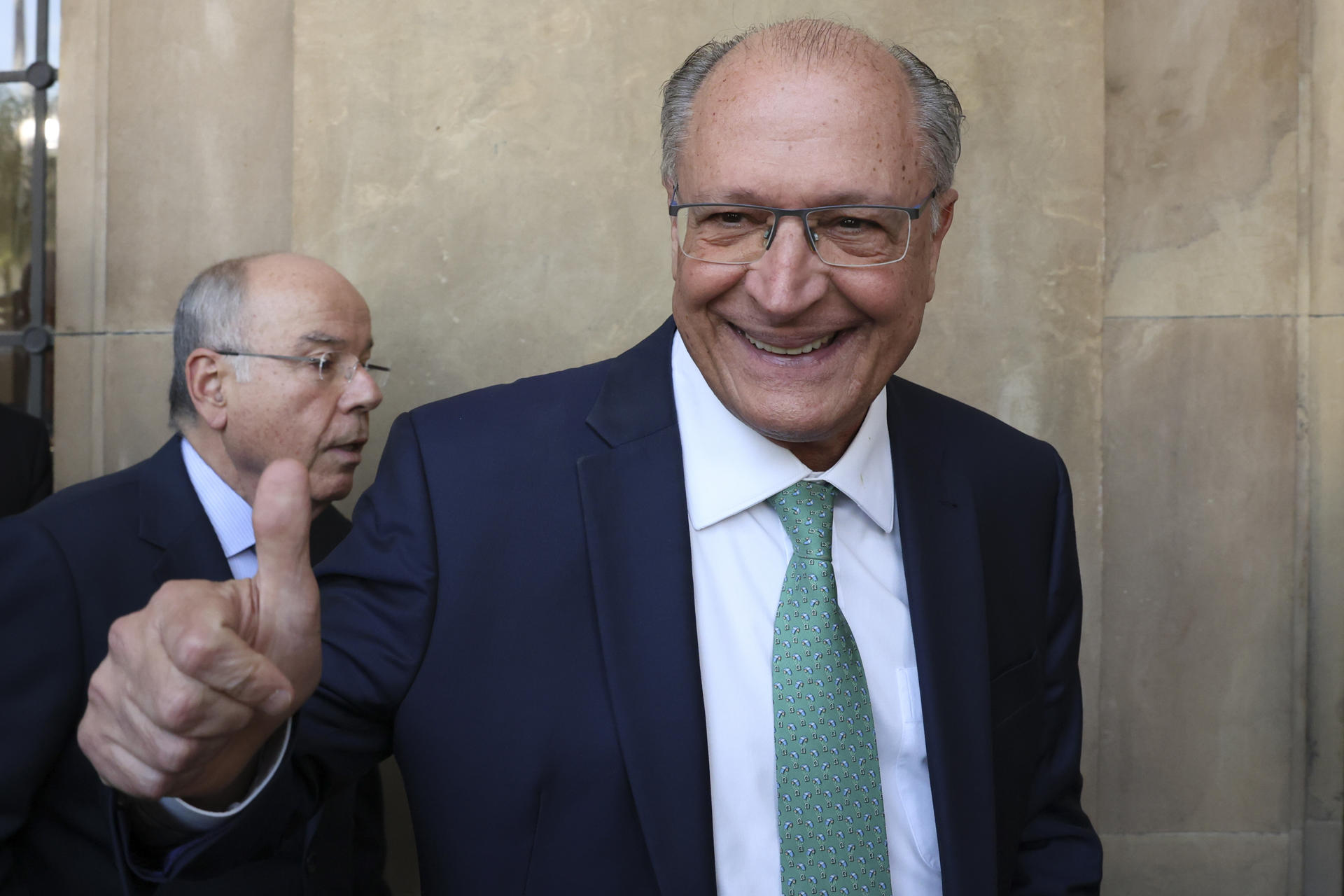 Fotografía de archivo del vicepresidente y ministro de Comercio e Industria de Brasil, Geraldo Alckmin, durante una conferencia de prensa, en Brasilia (Brasil). EFE/Andre Borges
