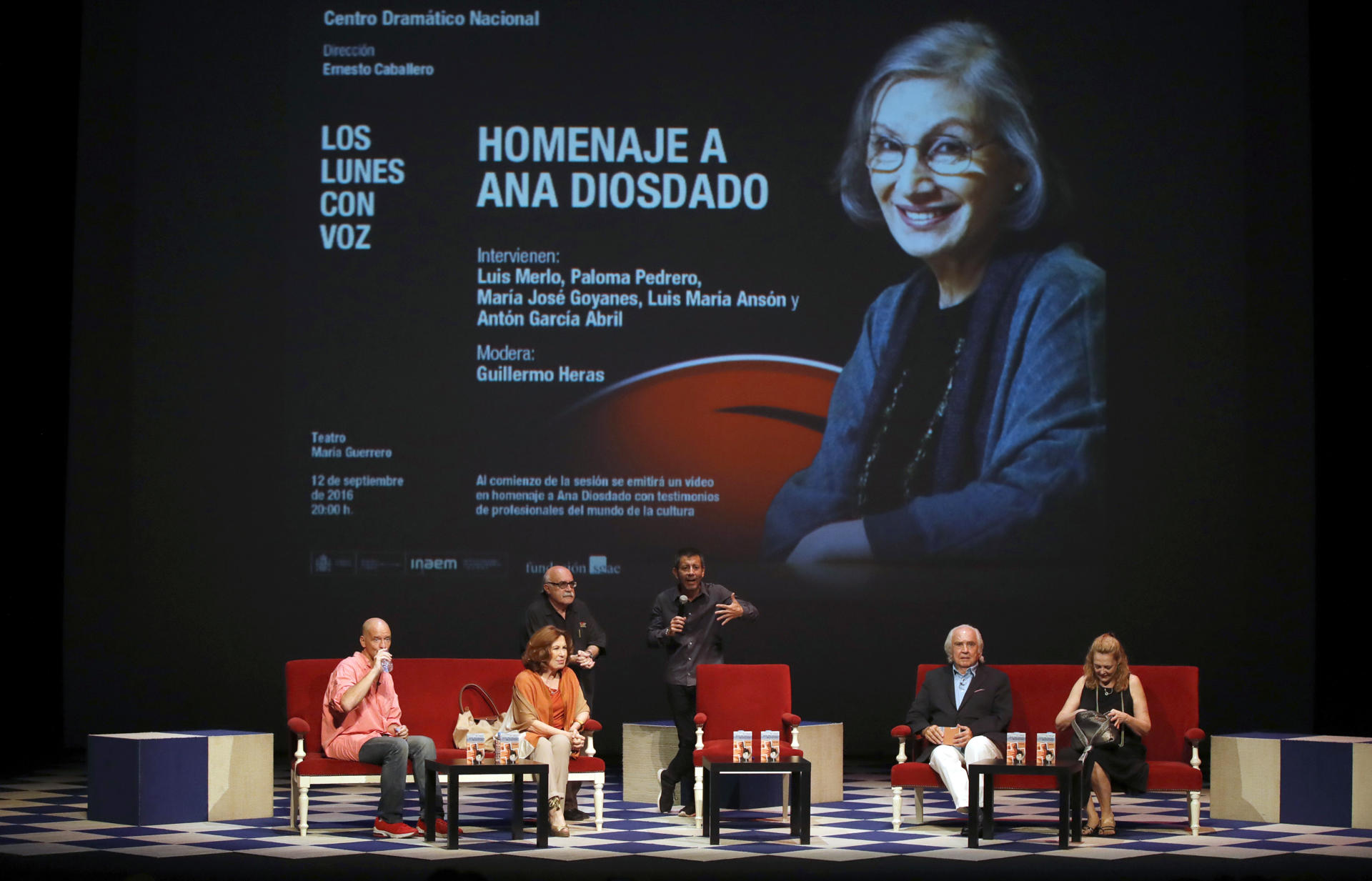 Imagen de archivo (12/09/2016) de un homenaje a Ana Diosdado en el Centro Dramático Nacional. EFE/JuanJo Martín