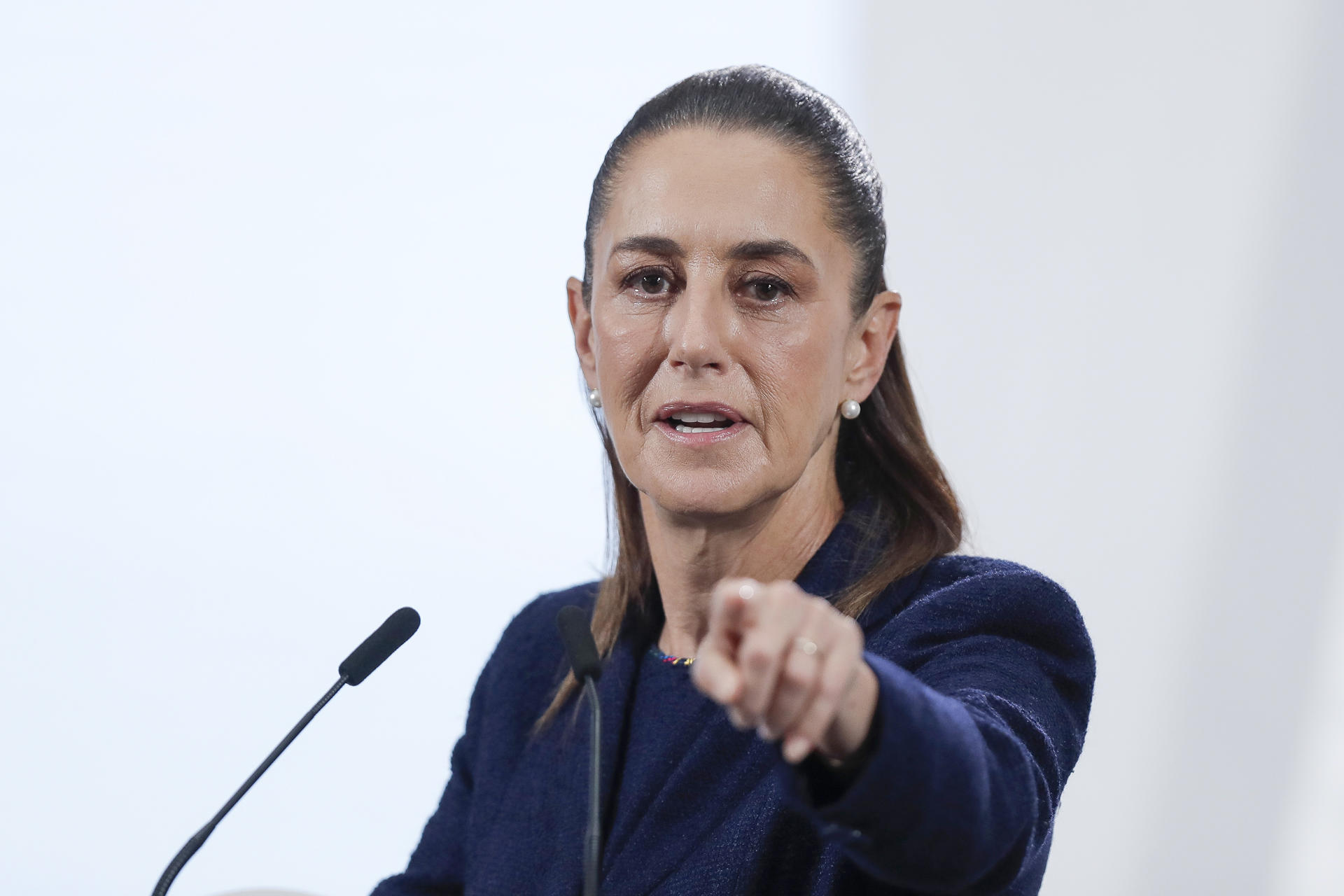 La presidenta de México, Claudia Sheinbaum, participa en una rueda de prensa este miércoles, en Palacio Nacional de la Ciudad de México (México).EFE/ Isaac Esquivel
