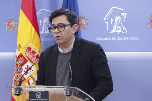 Imagen de archivo del portavoz de Comuns y secretario primero de la Mesa del Congreso de los Diputados, Gerardo Pisarello. EFE/ J.P.Gandul
