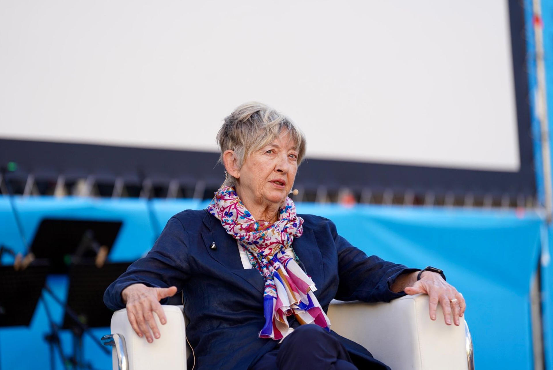 La filósofa italiana Adriana Cavarero considera que "los ataques al feminismo vienen tanto derecha como de la izquierda" y asegura a EFE que ambas ideologías pretenden que la mujer vuelva a convertirse en un simple vientre incubador: la derecha, en su defensa de la "familia tradicional" y del hogar, y la izquierda, con la maternidad subrogada. EFE/Festival de las Ideas  *****SOLO USO EDITORIAL/SOLO DISPONIBLE PARA ILUSTRAR LA NOTICIA QUE ACOMPAÑA (CRÉDITO OBLIGATORIO) *****