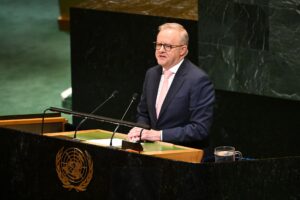New York (United States), 22/09/2025.- Australian Prime Minister Anthony Albanese speaks during the High-Level International Conference for the Peaceful Settlement of the Question of Palestine and the Implementation of the Two-State Solution, at the United Nations (UN) headquarters in New York, New York, USA, 22 September 2025. The UN General Assembly's high-level week runs from 22 until 30 September. (Nueva York) EFE/EPA/LUKAS COCH AUSTRALIA AND NEW ZEALAND OUT