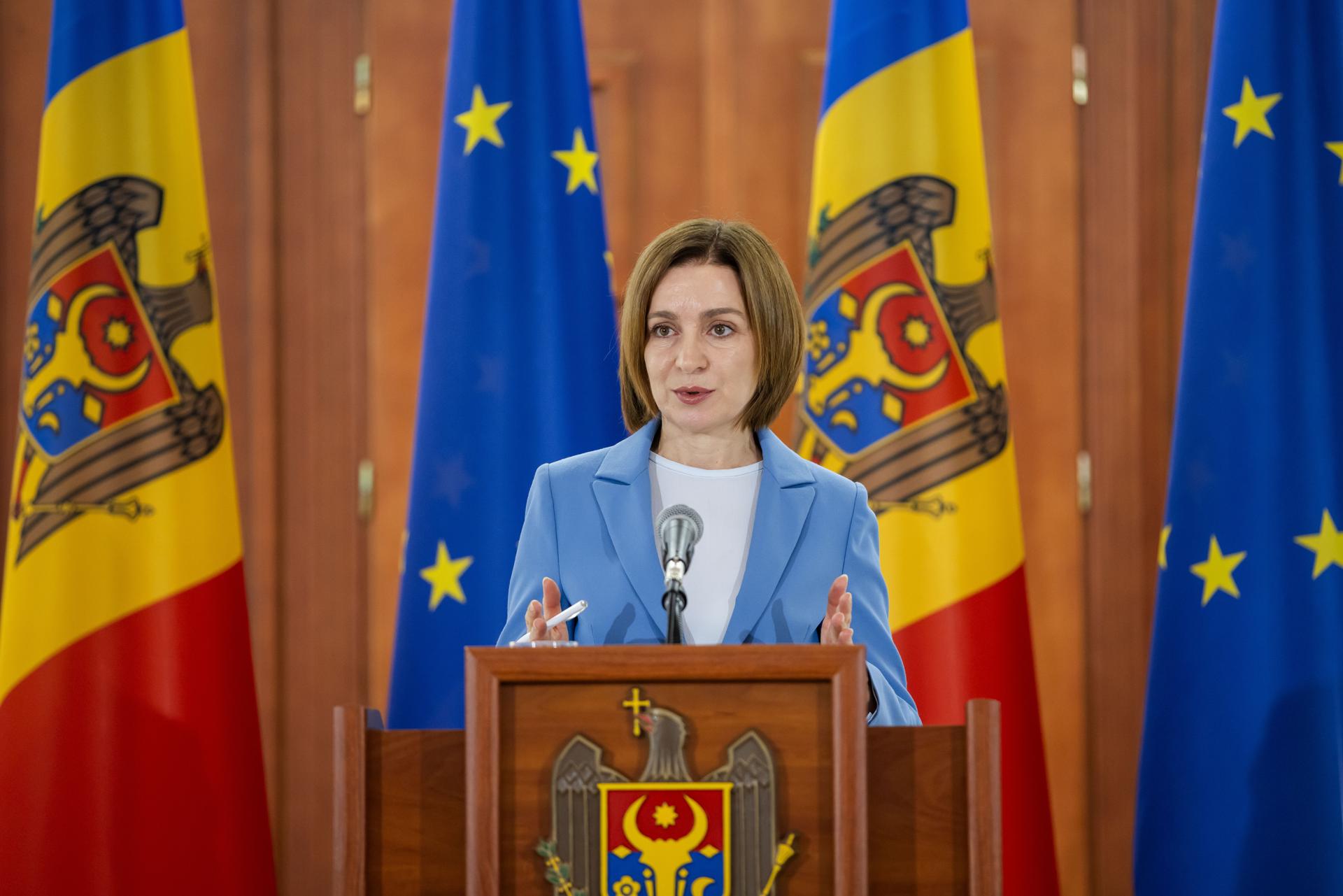 La presidenta moldava, Maia Sandu, este lunes en una rueda de prensa en Chisinau. EFE/EPA/DUMITRU DORU